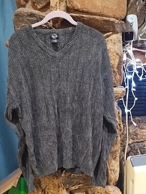 Dockers Men's Charcoal Ribbed V-Neck Sweater